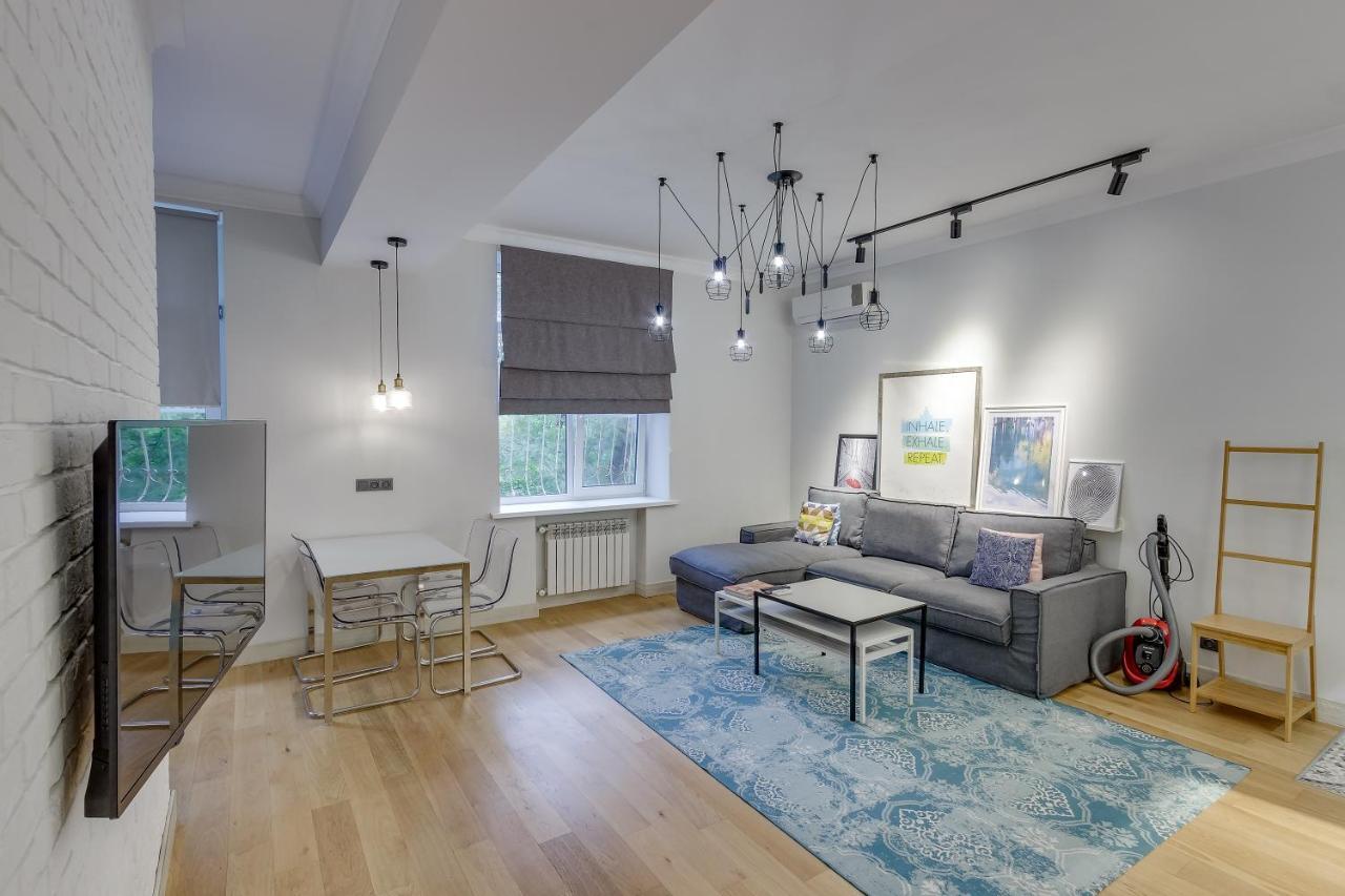 Opera Apartments อัลมาตี ภายนอก รูปภาพ