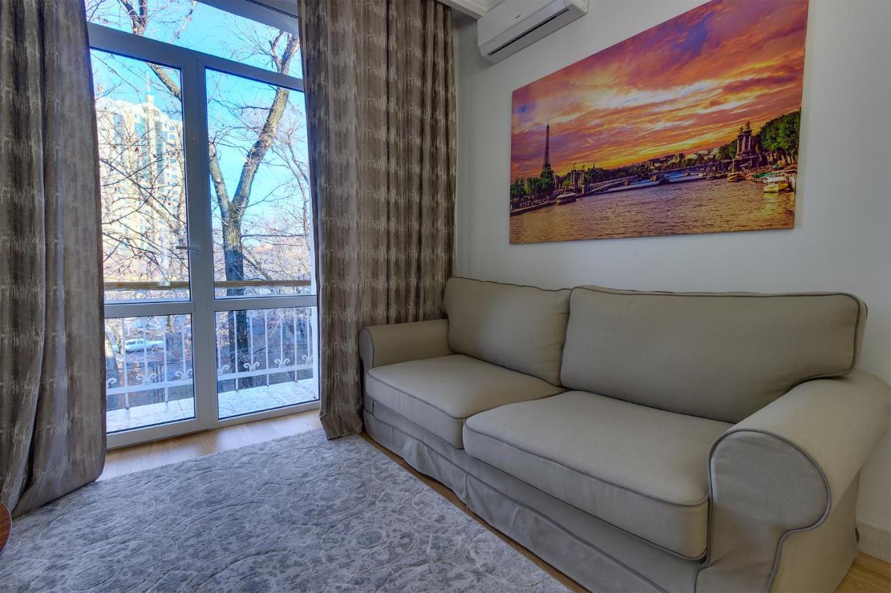 Opera Apartments อัลมาตี ภายนอก รูปภาพ