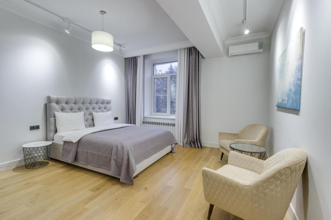Opera Apartments อัลมาตี ภายนอก รูปภาพ